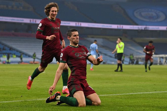 Wolves khiến Man City choáng váng với bàn gỡ hòa dù hoàn toàn lép vế - ẢNH: AFP  Wolves khiến Man City choáng váng với bàn gỡ hòa dù hoàn toàn lép vế - ẢNH: AFP