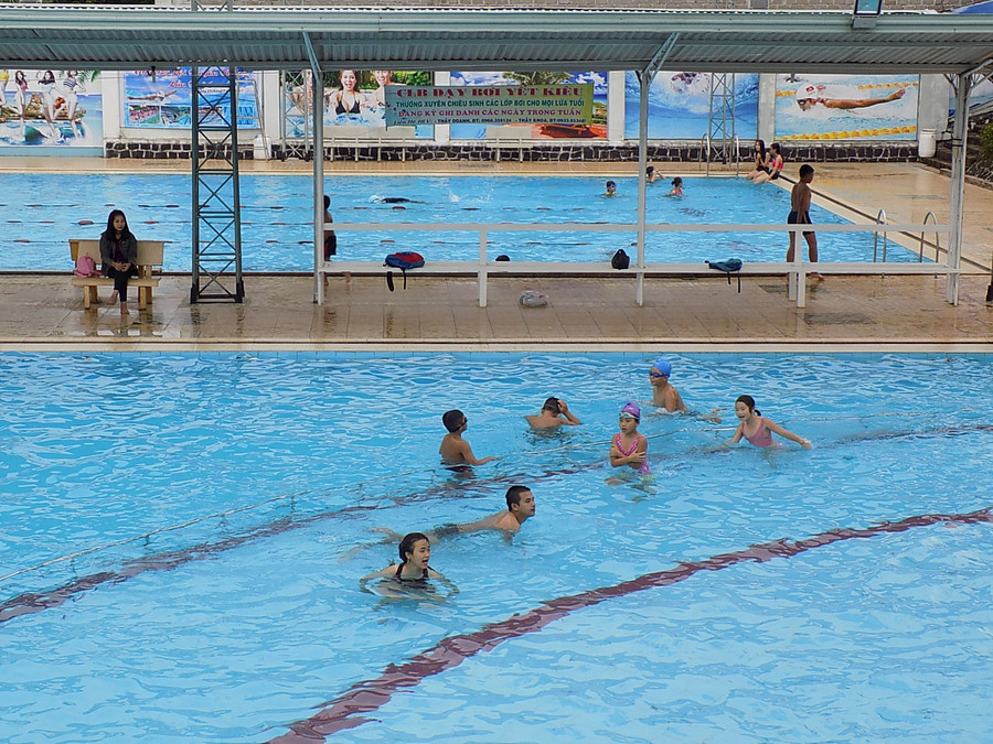  Quan tâm phòng-chống tai nạn thương tích cho trẻ em ở các điểm vui chơi, thể thao, giải trí của trẻ em. Ảnh: Thanh Nhật