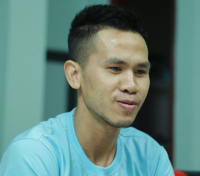 Anh Nguyễn Ngọc Mạnh nhận được nhiều lời khen ngợi vì hành động dũng cảm cứu sống bé gái rơi từ tầng cao Anh Nguyễn Ngọc Mạnh nhận được nhiều lời khen ngợi vì hành động dũng cảm cứu sống bé gái rơi từ tầng cao