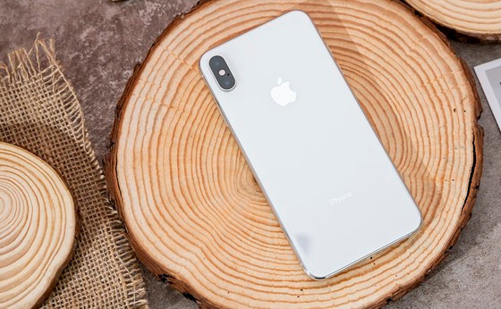  iPhone X 64GB cũ chỉ còn 8,99 triệu đồng