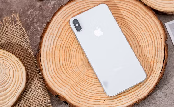  iPhone X 64GB cũ chỉ còn 8,99 triệu đồng