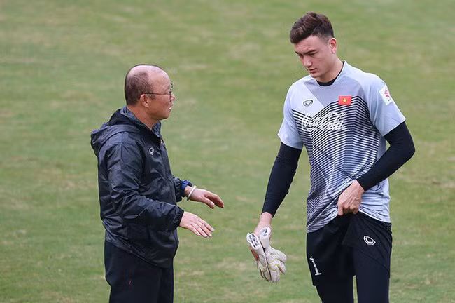 HLV Park đã có thể yên tâm về Văn Lâm.