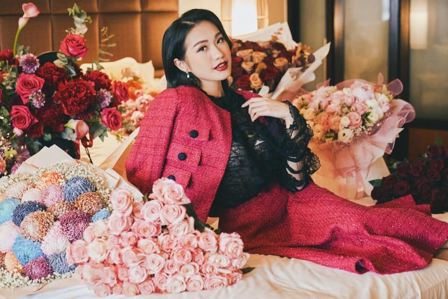  Bên cạnh đó, sau cuộc thi việc nhận nhiều lời mời làm mẫu ảnh, không ít đồn đoán cho rằng cô sẽ lấn sân vào showbiz. Doãn Hải My tiết lộ hiện tại cô vẫn chưa có kế hoạch gì cụ thể. Tuy nhiên, sẽ thử sức nếu mọi người ủng hộ. Ảnh: NVCC