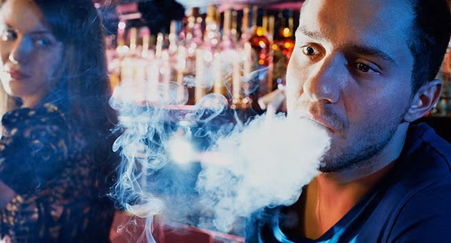 Ung thư phổi là một trong những tác hại của khói thuốc lá. Ảnh: Webmd