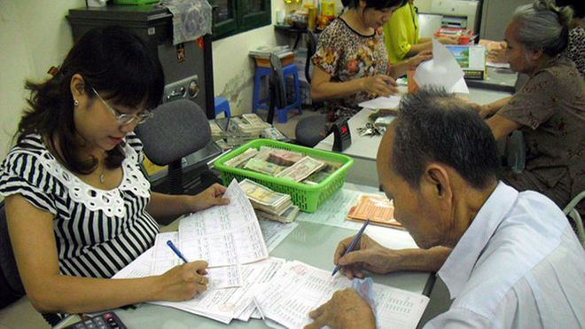 Mức chuẩn trợ giúp xã hội là 360.000 đồng/tháng kể từ ngày 1.7.2021. ẢNH MINH HỌA: TNO