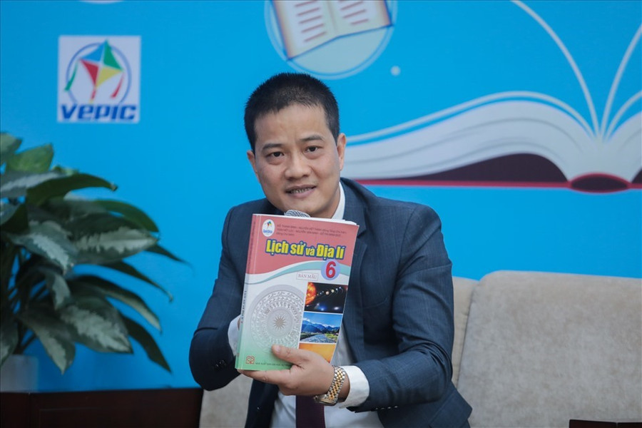 TS Nguyễn Văn Ninh - Chủ biên sách giáo khoa Lịch sử và Địa lý lớp 6 - Bộ Cánh Diều. Ảnh: Tô Thế TS Nguyễn Văn Ninh - Chủ biên sách giáo khoa Lịch sử và Địa lý lớp 6 - Bộ Cánh Diều. Ảnh: Tô Thế