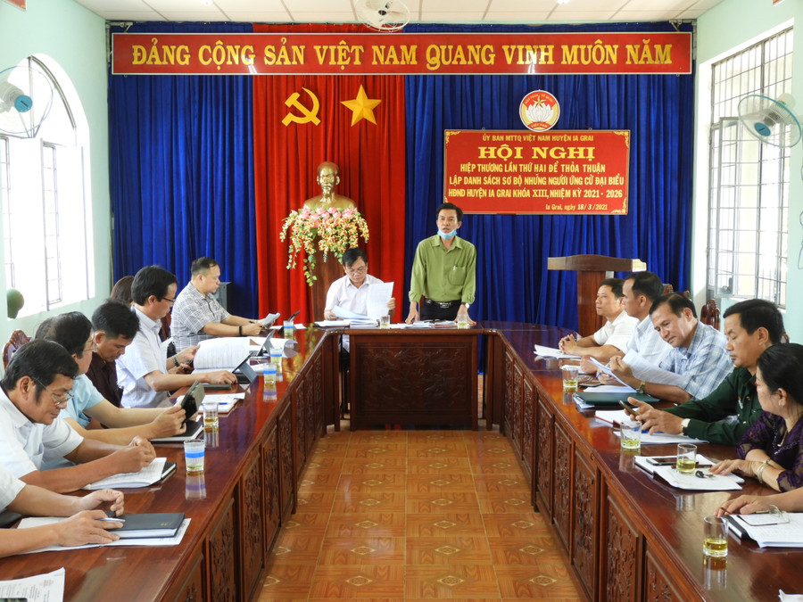 Quang cảnh hội nghị hiệp thương lần thứ hai của huyện Ia Grai