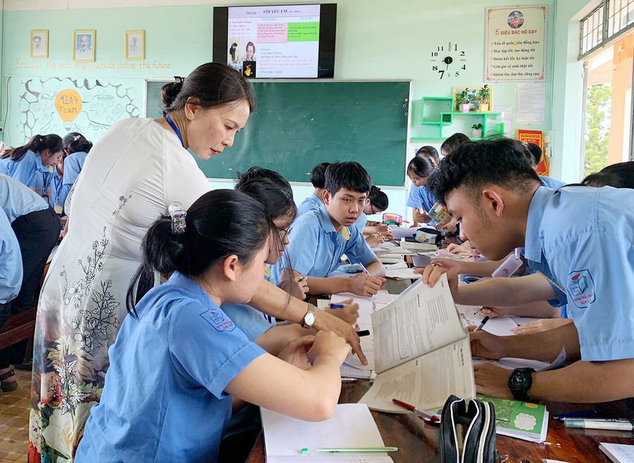 Một tiết thao giảng trong đợt sinh hoạt chuyên môn cụm trường số 8. Ảnh: Hoàng Nguyên