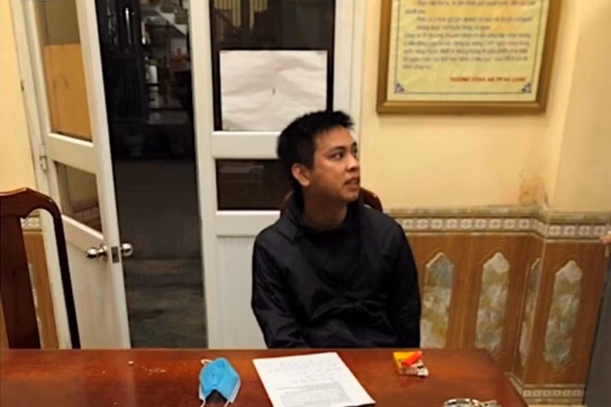 Đối tượng Nguyễn Hoài Thương tại cơ quan điều tra. Ảnh Công an TP.Hải Phòng