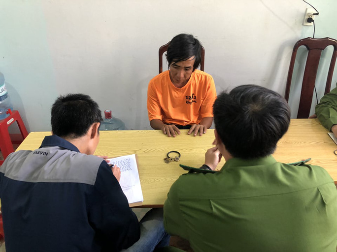 Đối tượng Nguyễn Văn Công tại cơ quan công an