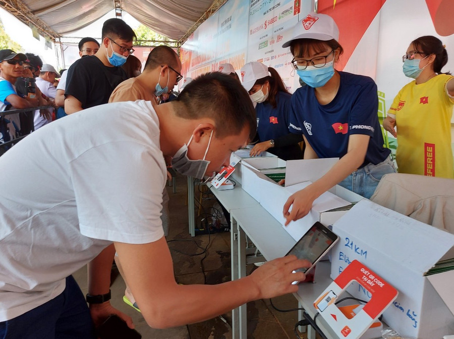 3. Các VĐV nhập thông tin cá nhân để nhận race kid-ảnh T.D