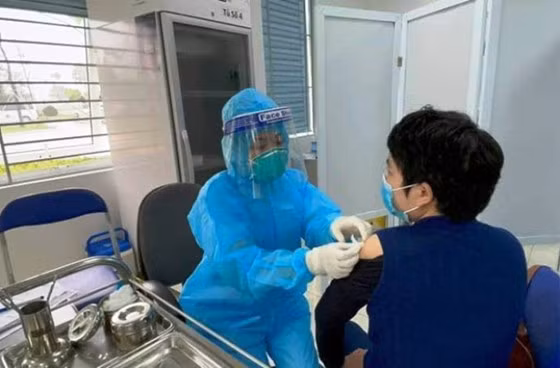 Việt Nam đang nỗ lực để "bao phủ" vaccine Covid-19 tới người dân Việt Nam đang nỗ lực để