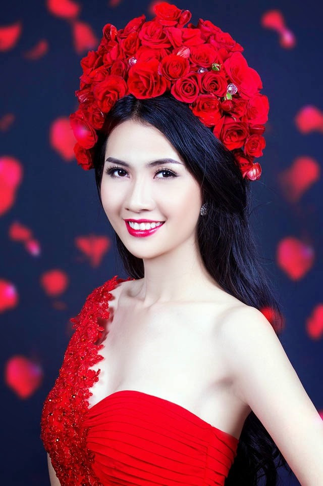 Phan Thị Mơ cho biết sự nghiệp cũng như công việc kể từ sau khi đăng quang có nhiều bước tiến đáng kể. Dù năm 2020 là năm dịch bệnh COVID-19 với nhiều khó khăn nhưng cô vẫn không bị ảnh hưởng quá nhiều. Ảnh: NSCC.