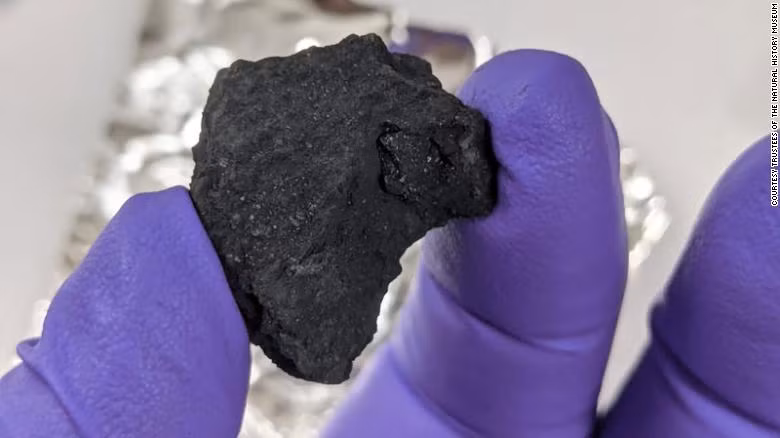  Thiên thạch cực hiếm vừa được tìm thấy ở Anh