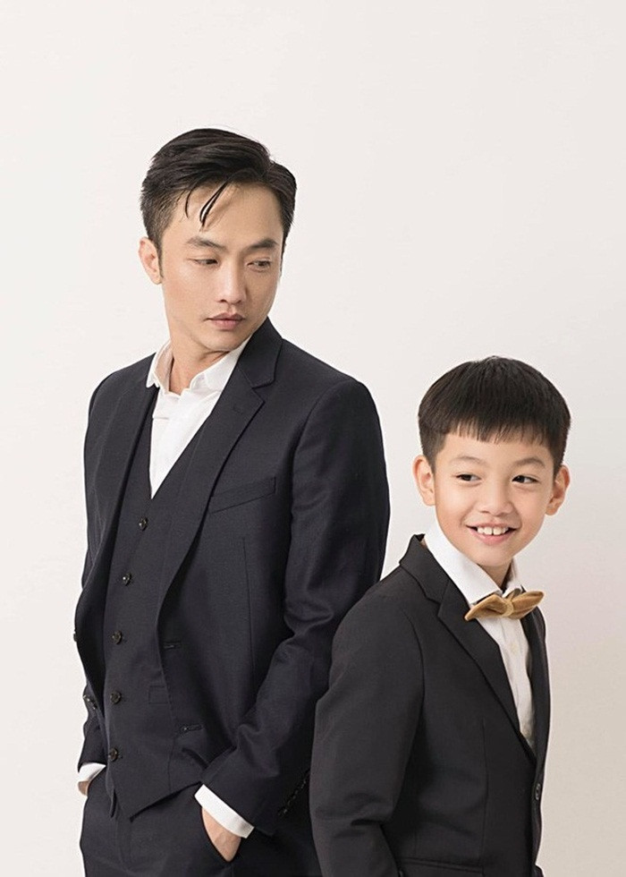 Đàm Thu Trang cho hay, hiện tại cô đã không còn tham gia showbiz nữa nên muốn giữ kín cuộc sống cá nhân. Đôi khi, cô cũng thấy hơi phiền nhưng đang tập quen dần vì ông xã Quốc Cường là người được nhiều người biết đến và quan tâm.