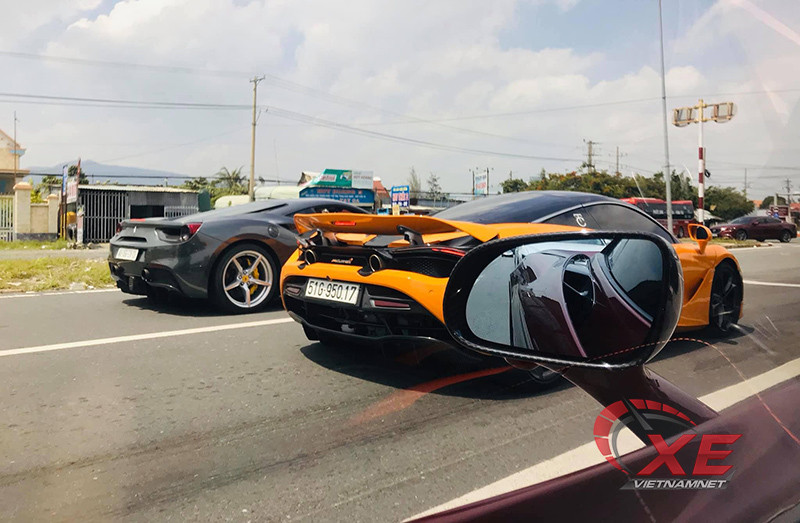  Lần đầu tiên, chiếc McLaren 720S màu cam của Cường 