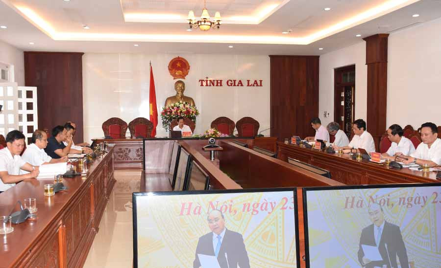 100% các bộ, ngành ngang bộ và 62/63 địa phương xây dựng Chính phủ điện tử, Chính quyền điện tử. Ảnh: H.