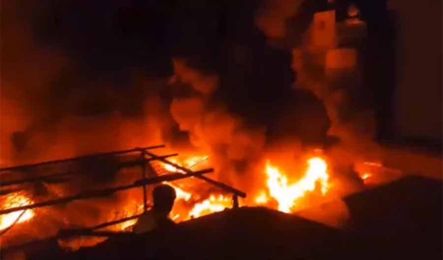  45 cửa hàng bị thiêu rụi hoàn toàn