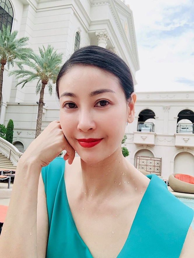 Nhan sắc của Hoa hậu Việt Nam 1992 sau gần 30 năm đăng quang vẫn khiến fans ngưỡng mộ.