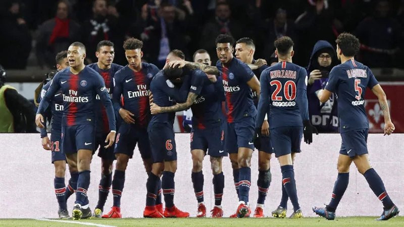 PSG cũng góp mặt và đứng thứ 7 trong danh sách này. Đội nhà có tổng thu nhập sau 5 năm rơi vào khoảng 356.3 triệu euro.  PSG cũng góp mặt và đứng thứ 7 trong danh sách này. Đội nhà có tổng thu nhập sau 5 năm rơi vào khoảng 356.3 triệu euro.