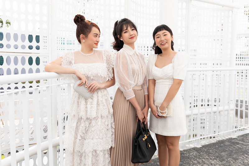 Kaity Nguyễn đọ sắc cùng Trang Hý, Kiều Trinh