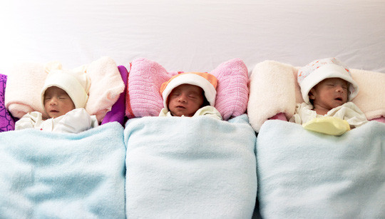 3 bé gái sinh 3 từ sản phụ mang thai lần đầu tiên 3 bé gái sinh 3 từ sản phụ mang thai lần đầu tiên