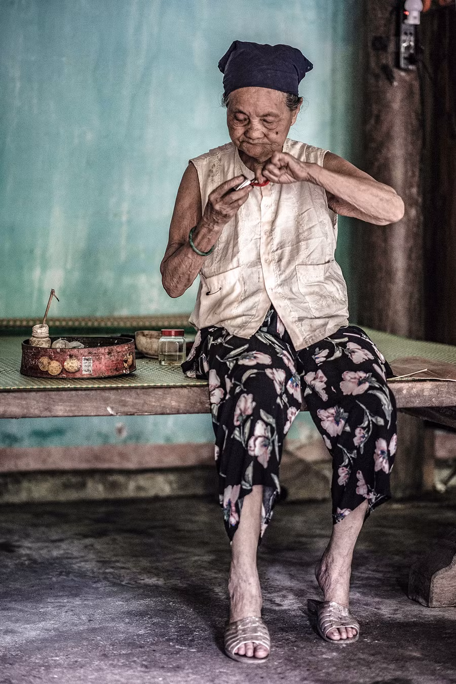 Người dân sống trong những ngôi nhà cổ vẫn giữ nếp sinh hoạt truyền thống từ nhiều đời nay. Người dân sống trong những ngôi nhà cổ vẫn giữ nếp sinh hoạt truyền thống từ nhiều đời nay.