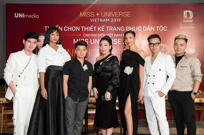 Hoa hậu H'Hen Niê cũng xuất hiện trong sự kiện này.