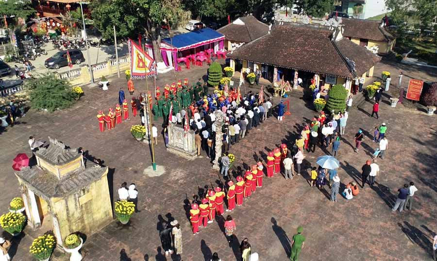  Lễ tưởng nhớ, tri ân công lao to lớn của 3 anh em nhà Tây Sơn và kỷ niệm 230 năm chiến thắng Ngọc Hồi-Đống Đa tại An Khê trường. Ảnh: internet