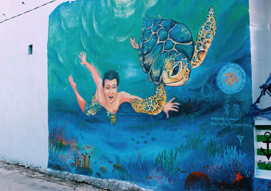 Một bức bích họa trên đảo Bé