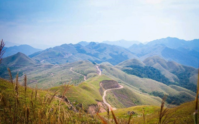 Hai năm trở lại đây lượng khách du lịch đổ về Bình Liêu tăng cao, nhiều điểm tham quan kỳ thú như mà ai cũng muốn “chinh phục” một lần.