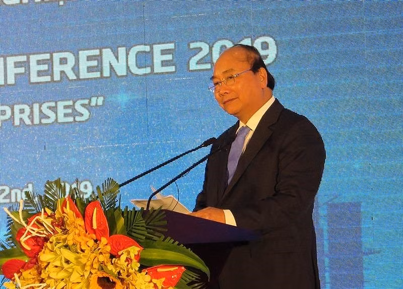 Thủ tướng Nguyễn Xuân Phúc phát biểu tại hội nghị. Ảnh: TẤN VIỆT