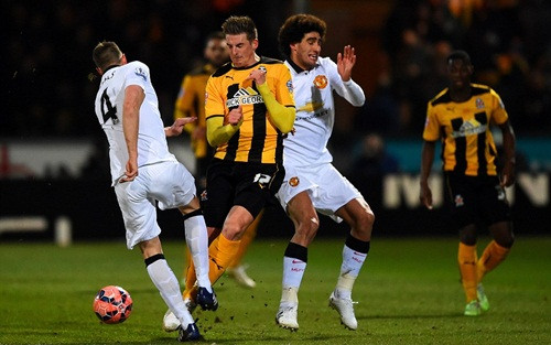 Dàn "sao" của M.U không thể giành chiến thắng trước đội bóng hạng 4 Cambridge United. Dàn