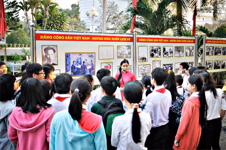 Giới thiệu triển lãm ảnh 