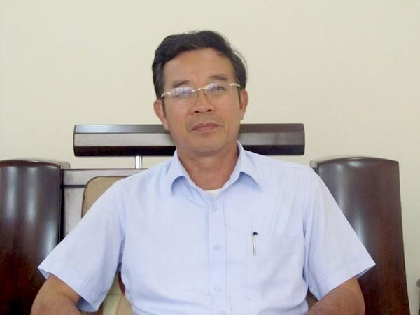 Ông Đàm Quang Hưng, cựu Chủ tịch UBND quận Liên Chiểu (Đà Nẵng) vừa bị khởi tố, bắt tạm giam. Ông Đàm Quang Hưng, cựu Chủ tịch UBND quận Liên Chiểu (Đà Nẵng) vừa bị khởi tố, bắt tạm giam.