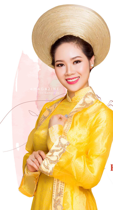 Sau khi đăng quang cô không tham gia showbiz như nhiều người đẹp khác Sau khi đăng quang cô không tham gia showbiz như nhiều người đẹp khác