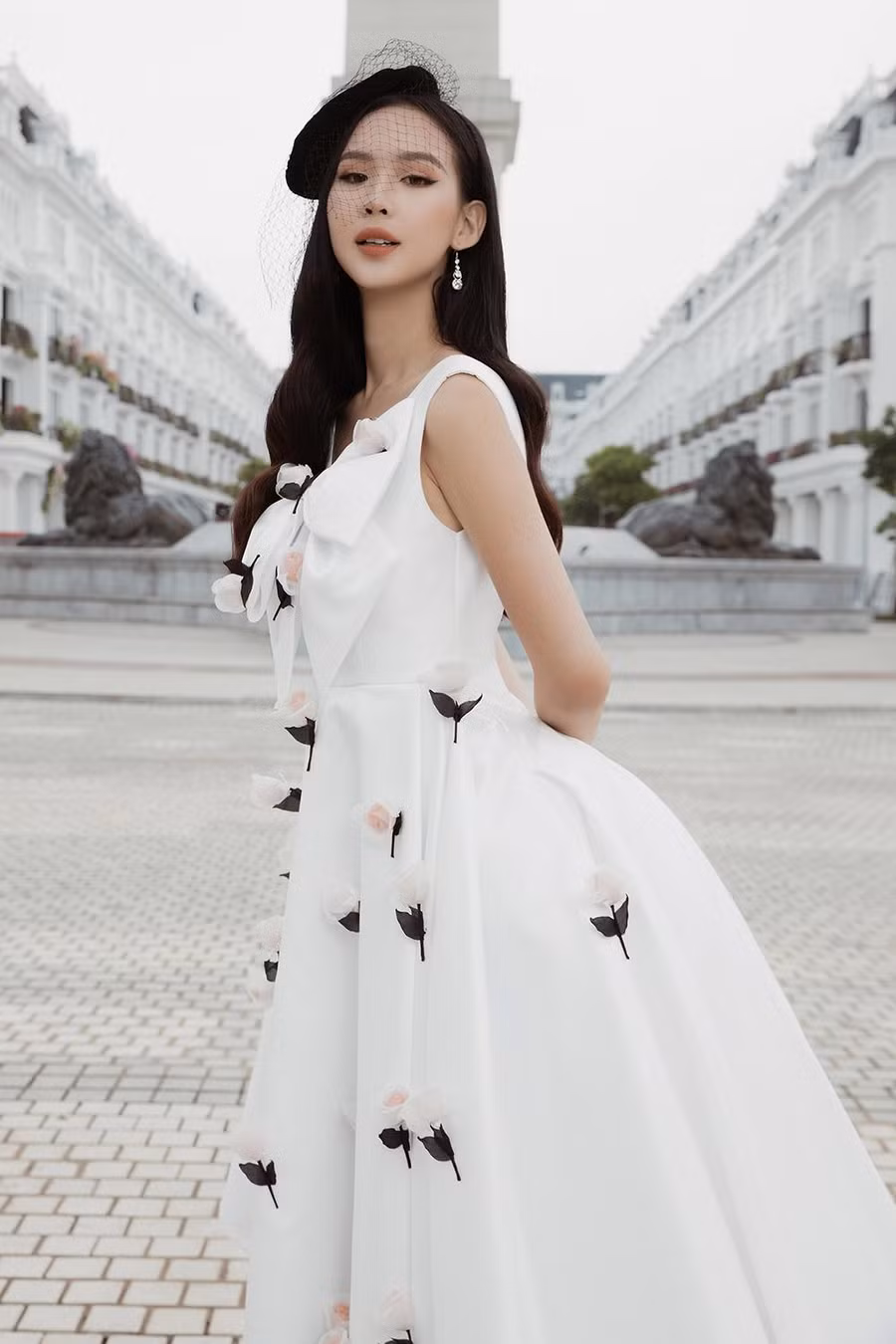 Đến thời điểm hiện tại, Lê Nguyễn Bảo Ngọc đã lọt Top 5 Người đẹp Tài năng và chiến thắng Người đẹp Thời trang.