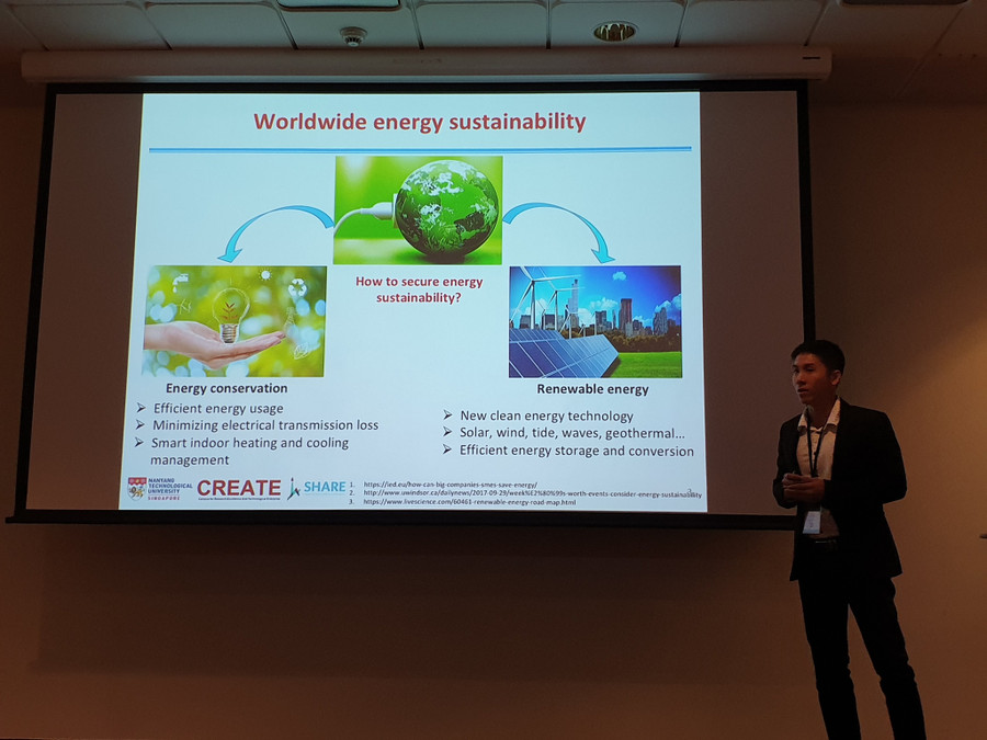 Tâm thuyết trình tại Hội thảo quốc tế về khoa học và kỹ thuật vật liệu năm 2019 tại TP.Melbourne, Úc. Ảnh: NVCC Tâm thuyết trình tại Hội thảo quốc tế về khoa học và kỹ thuật vật liệu năm 2019 tại TP.Melbourne, Úc. Ảnh: NVCC