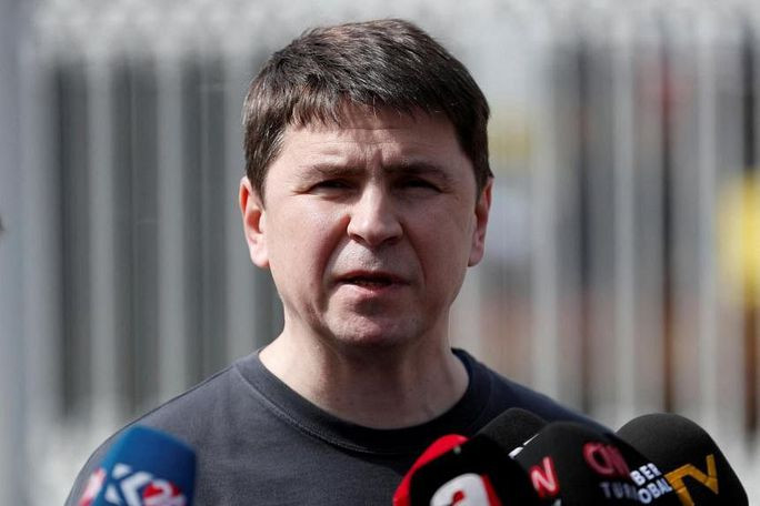 Ông Mykhailo Podolyak. Ảnh: Reuters Ông Mykhailo Podolyak. Ảnh: Reuters