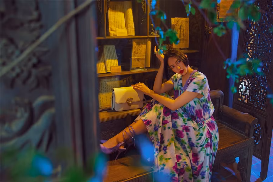 “Tuổi tác không quan trọng, quan trọng là tâm hồn. Tâm hồn tôi mãi tuổi 20” – cô cho biết thêm.