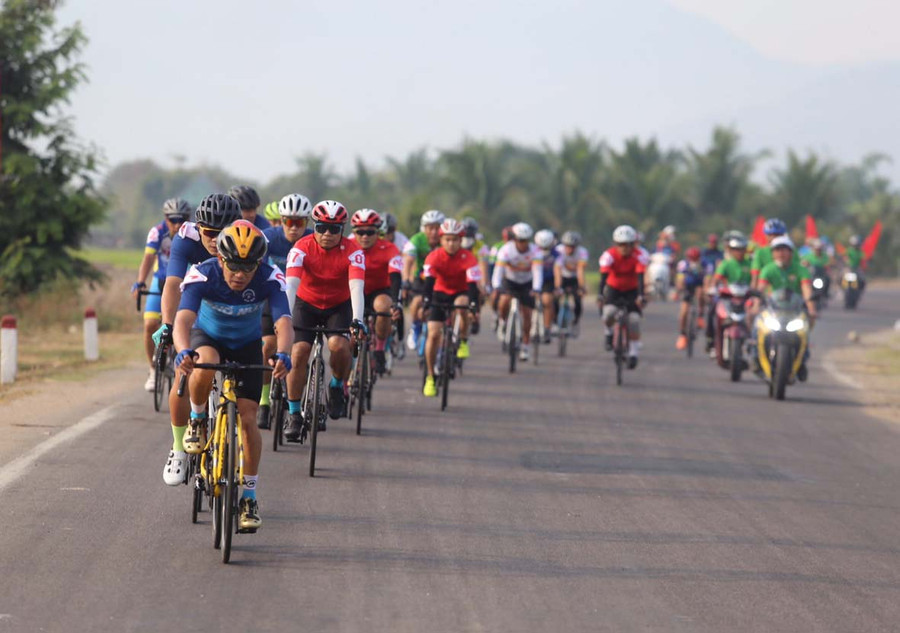 Phong trào xe đạp tại Gia Lai đang phát triển mạnh mẽ. Ảnh: Văn Ngọc 