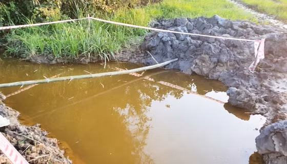  Hố nước nơi cháu N.N.L. chết đuối