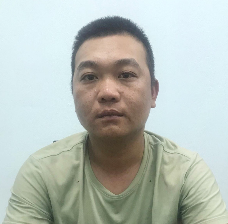 Đối tượng Văn Kim Sơn tại Cơ quan Cảnh sát Điều tra Công an huyện Kbang. Ảnh Công an huyện Kbang  Đối tượng Văn Kim Sơn tại Cơ quan Cảnh sát điều tra Công an huyện Kbang. Ảnh Công an huyện Kbang