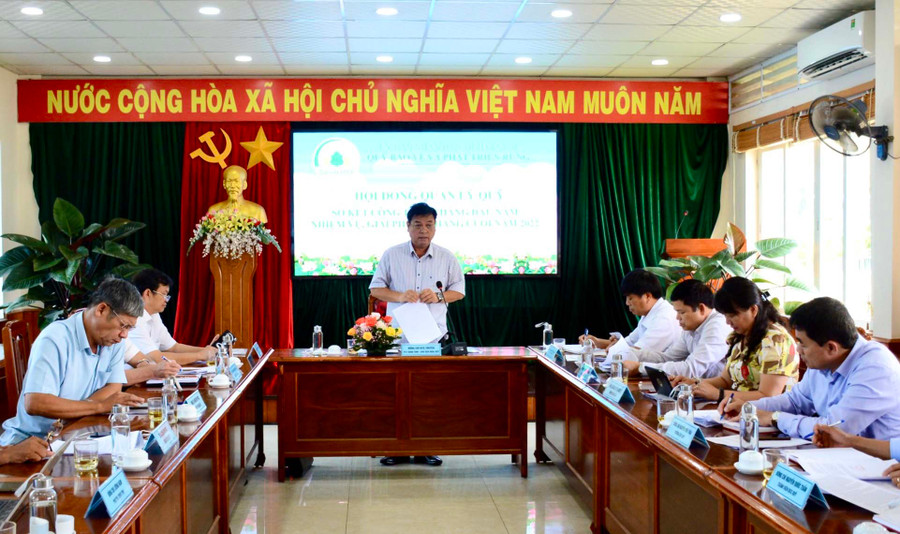 Phó Chủ tịch UBND tỉnh Kpă Thuyên-Chủ tịch Hội đồng quản lý Quỹ Bảo vệ và Phát triển rừng tỉnh phát biểu chỉ đạo tại cuộc họp. Ảnh: Minh Nguyễn Phó Chủ tịch UBND tỉnh Kpă Thuyên-Chủ tịch Hội đồng quản lý Quỹ Bảo vệ và Phát triển rừng tỉnh phát biểu chỉ đạo tại cuộc họp. Ảnh: Minh Nguyễn