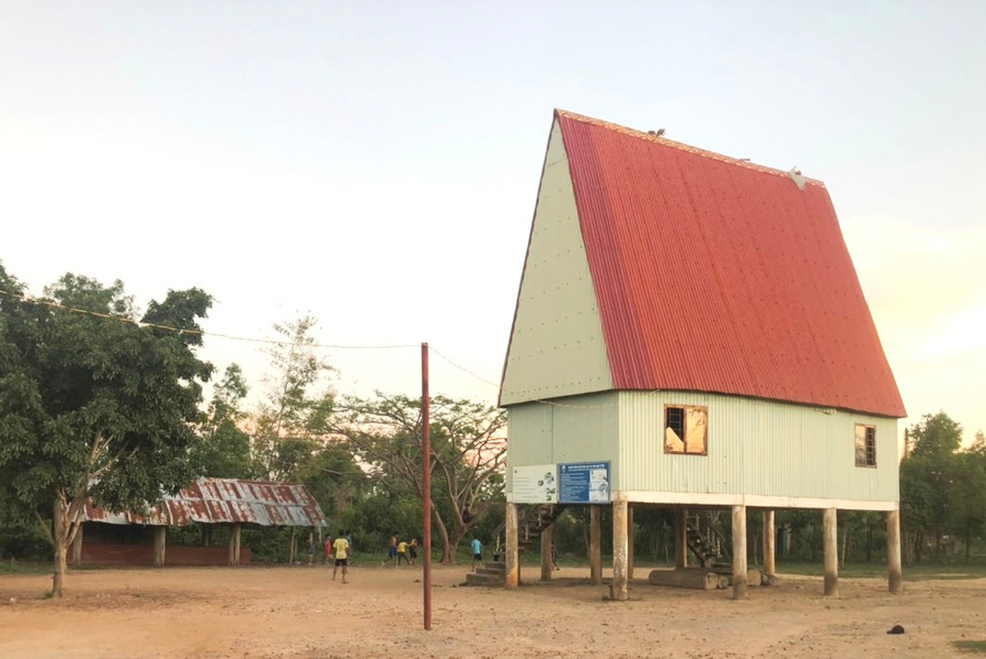 Nhà rông làng Kênh là nơi sinh hoạt văn hóa văn nghệ của người dân. Ảnh: Đinh Yến
