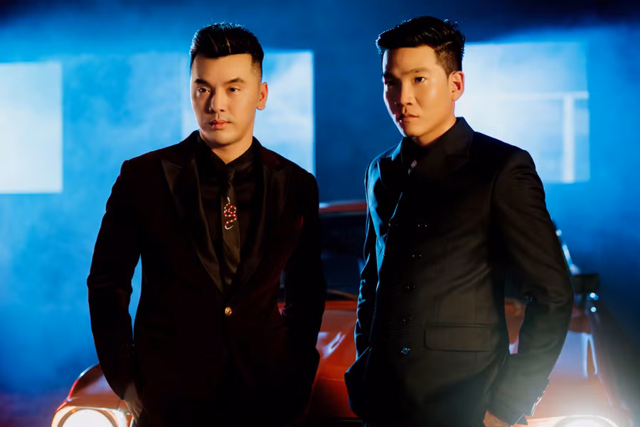 Wowy và Ưng Hoàng Phúc đạt được những thành công nhất định trong sản phẩm đầu tiên hợp tác. Ảnh: ZING MP3