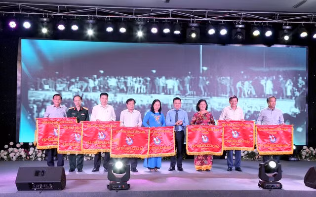 8 đơn vị báo chí đạt danh hiệu 