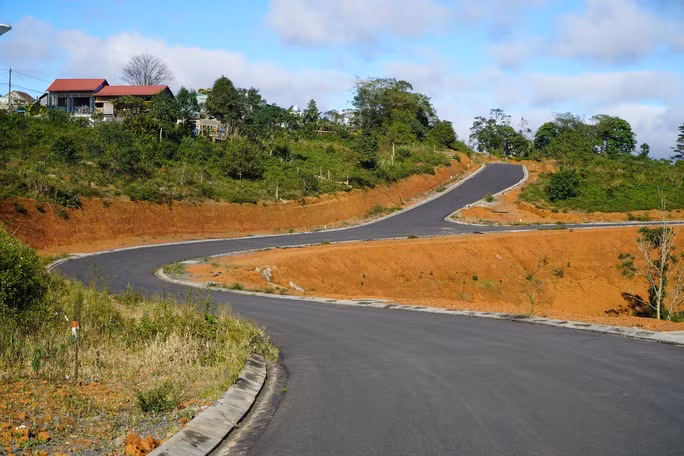 UBND huyện Kon Plong làm dự án khu biệt thự trên đất rừng