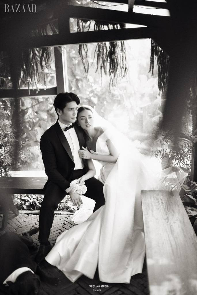 Ảnh cưới của cặp đôi