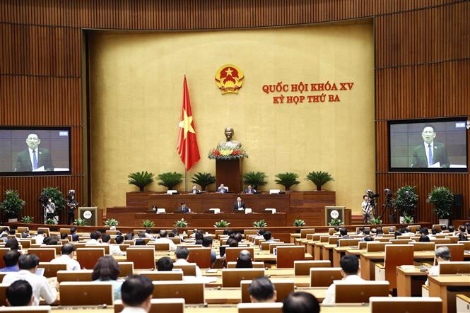 Bộ trưởng Bộ Tài chính Hồ Đức Phớc phát biểu tại phiên thảo luận chiều 27/5. Ảnh: Doãn Tấn/TTXVN.